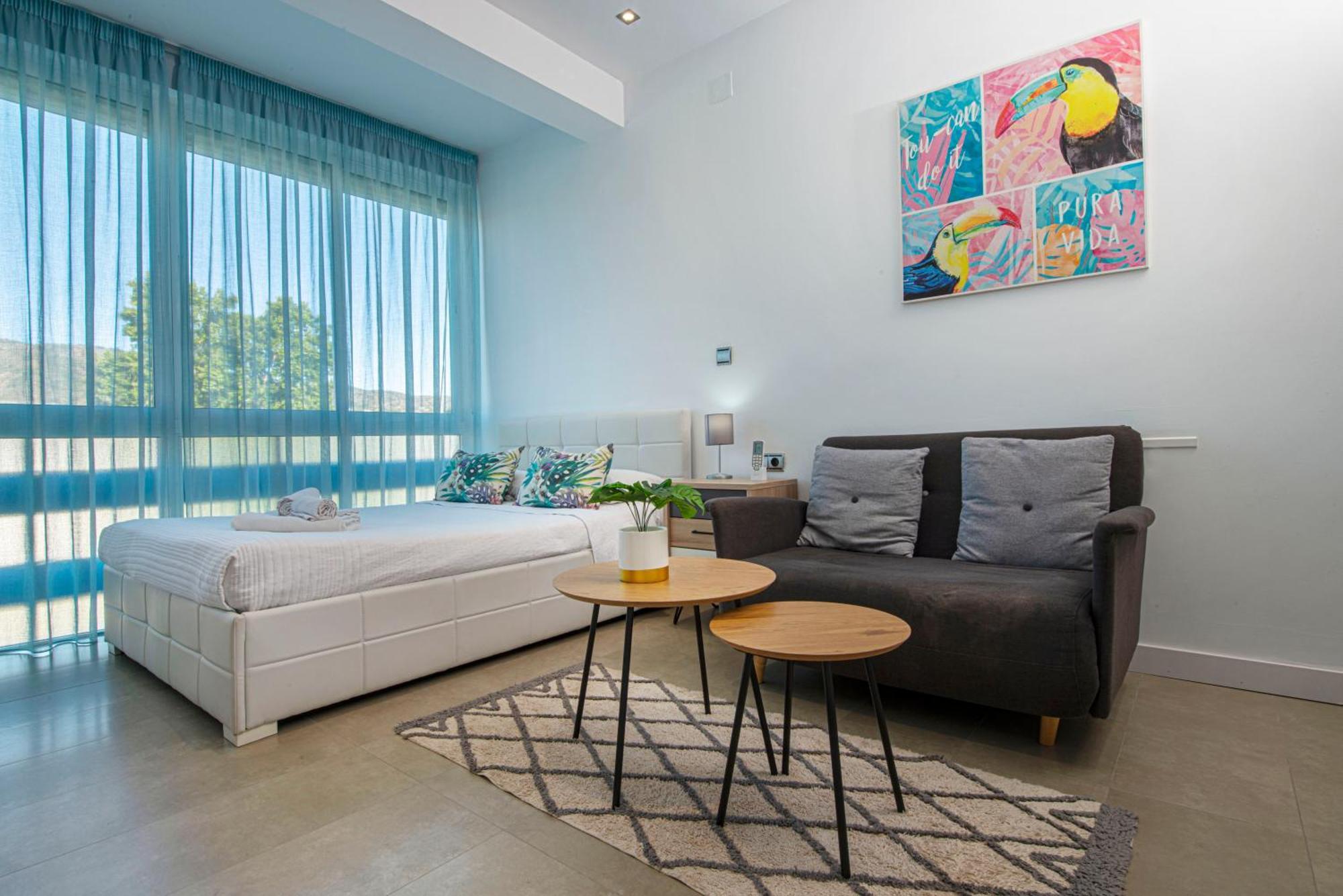 Estudio En Torremolinos Con Piscina Exterior photo